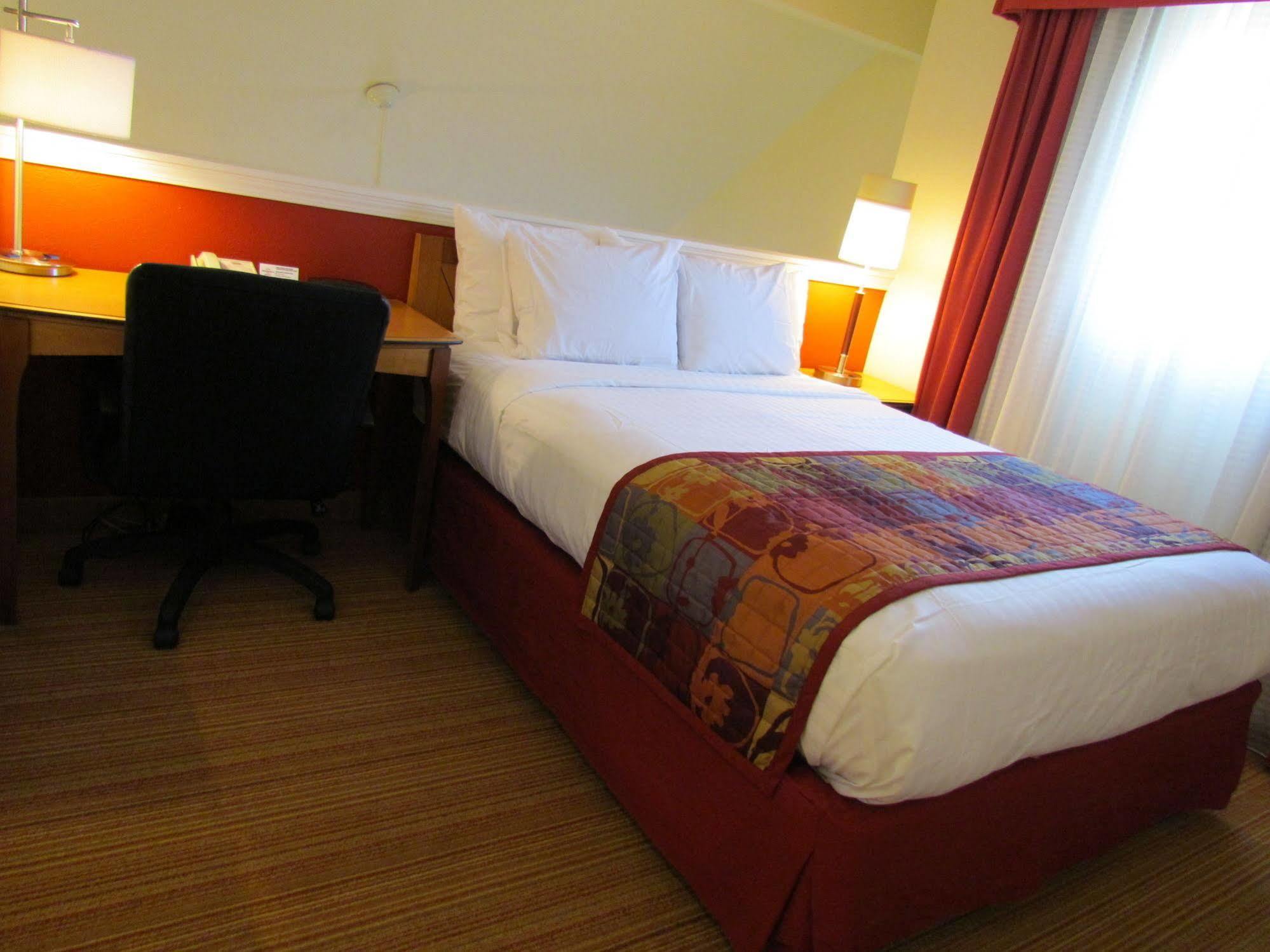 Residence Inn Louisville East Ngoại thất bức ảnh